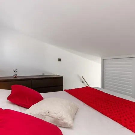 Sonja - 4 Personnes - Terrasse Sud - Parking - Heliovillage Village Naturiste 아그