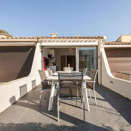 아파트 Sonja - 4 Personnes - Terrasse Sud - Parking - Heliovillage Village Naturiste 아그